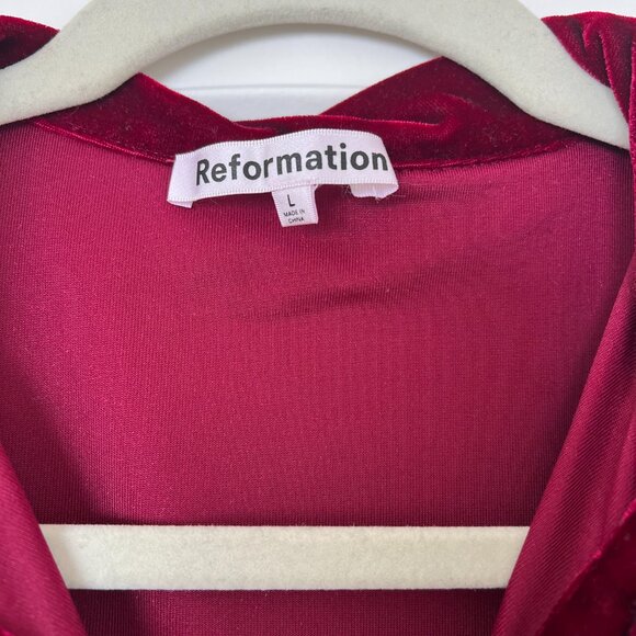 Reformation Isa Velvet Dress - Picture 7 of 7